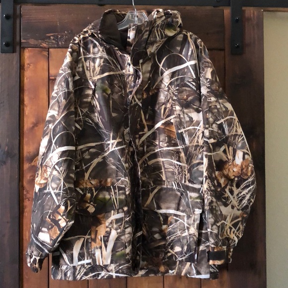 advantage max 4 hd jacket